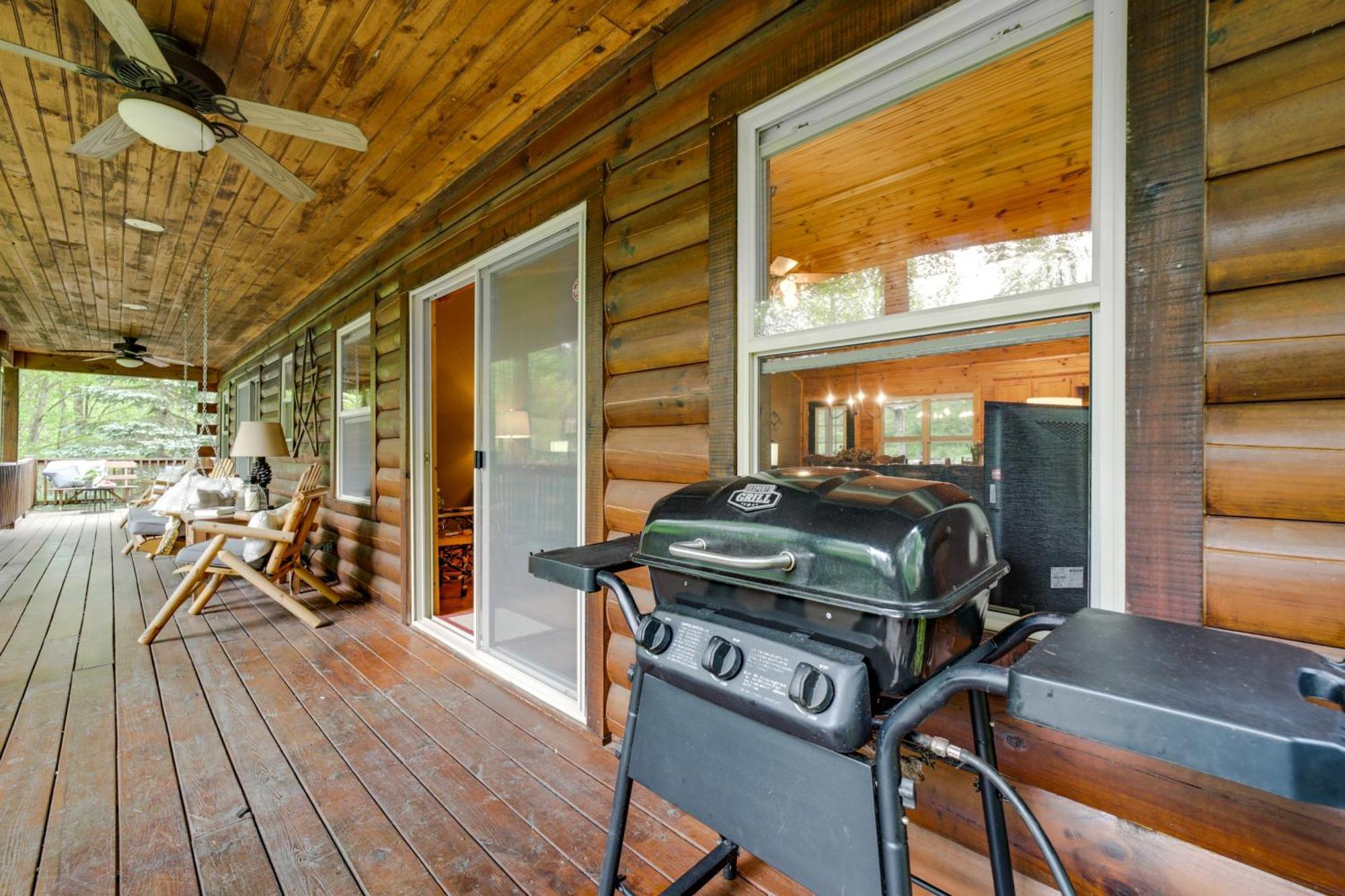 Peaceful Smoky Mountain Cabin With Deck And Fire Pit! Vila Waynesville Exterior foto